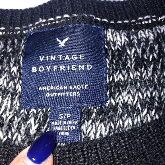 American Eagle Vintage Boyfriend Black and White Knitted Crewneck Sweater Small - Picture 5 of 6